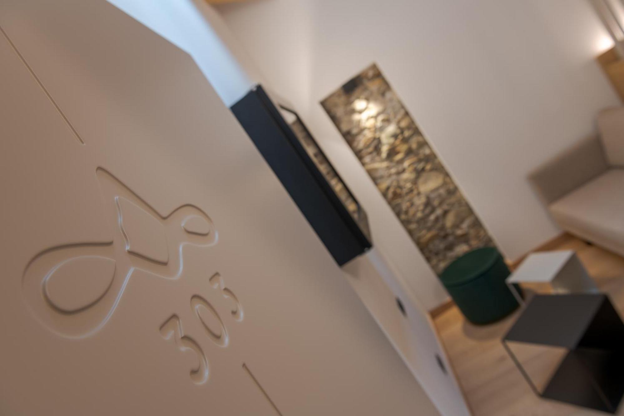 Wine Hotel San Carlo - Relais & Spa - Boutique Hotel Chiuro Exterior photo