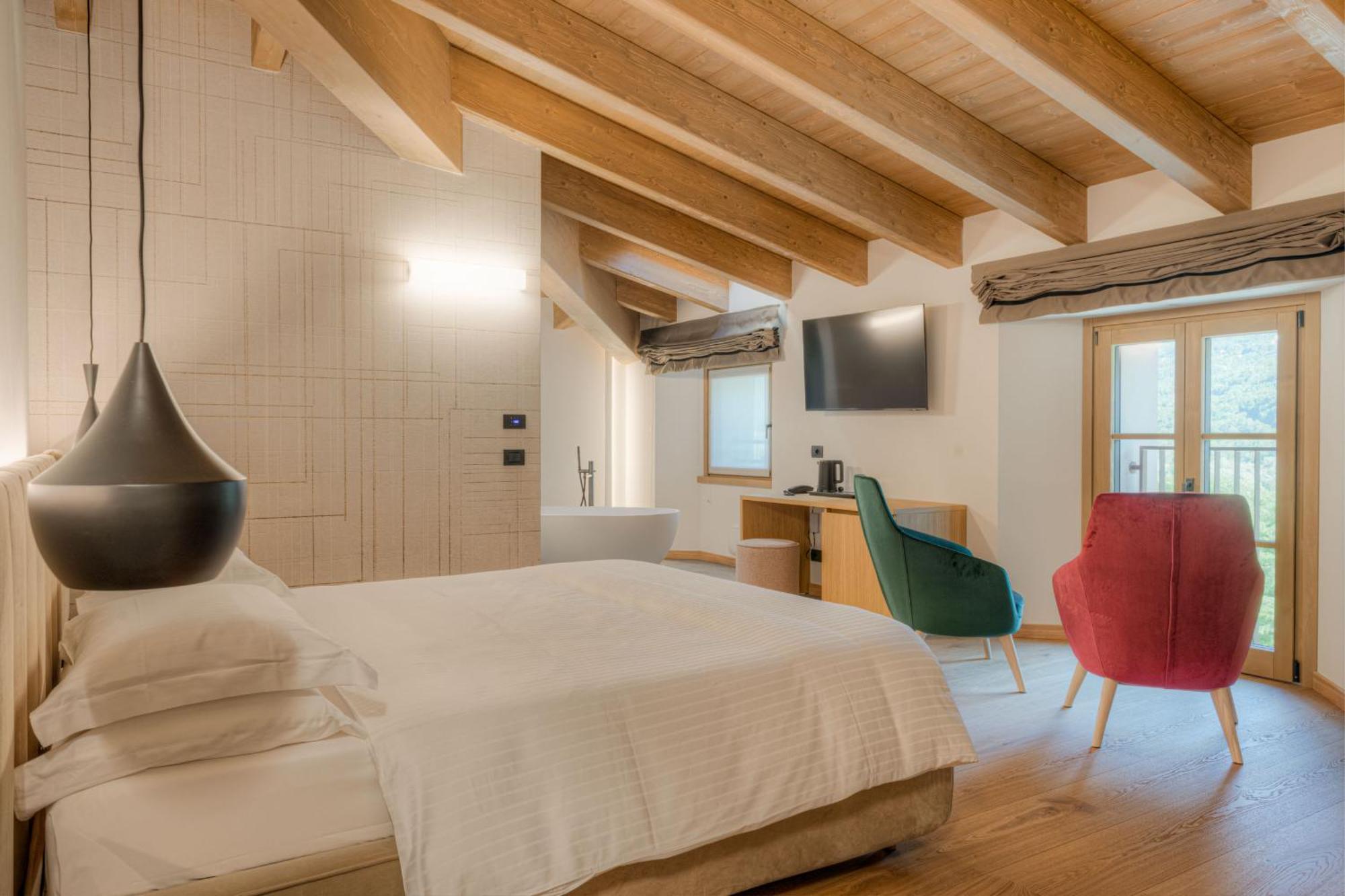 Wine Hotel San Carlo - Relais & Spa - Boutique Hotel Chiuro Exterior photo