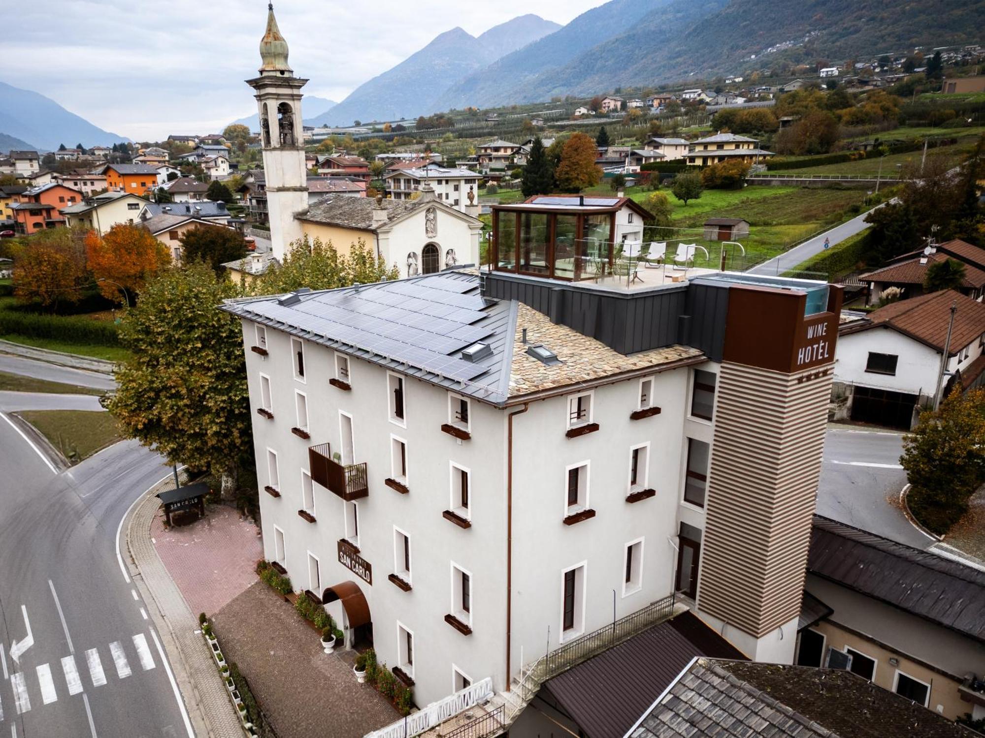 Wine Hotel San Carlo - Relais & Spa - Boutique Hotel Chiuro Exterior photo